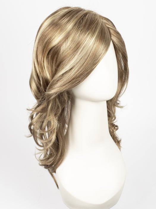 R12/26CH | Light Brown w/Chunky Golden Blonde Highlights