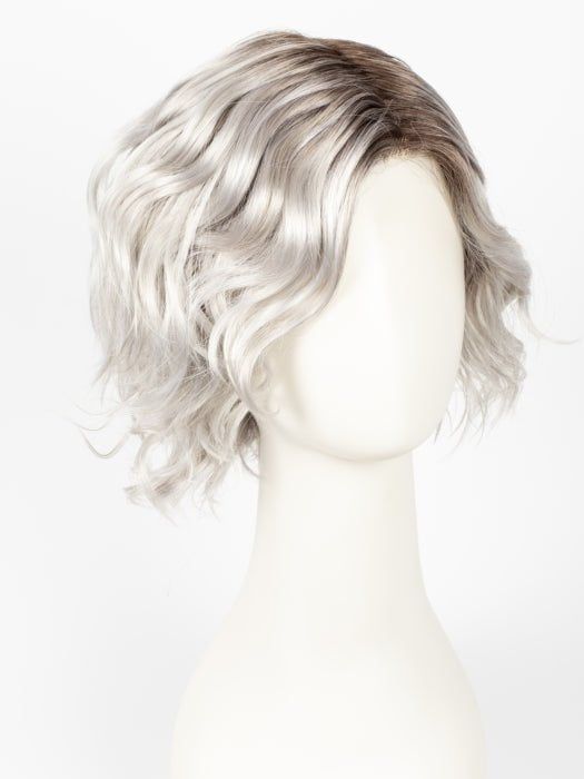 SILVERSUN/RT8 | Iced Blonde Dusted with Soft Sand and Golden Brown Roots