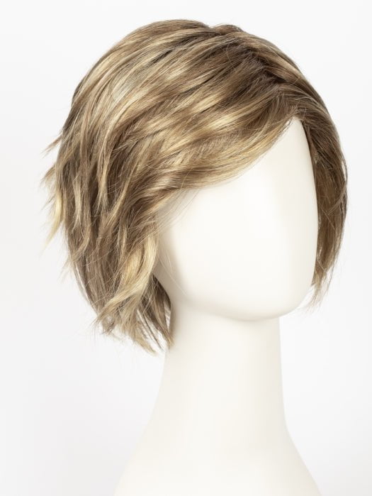 R12/26CHM | Light Brown with Chunky Golden Blonde Highlights