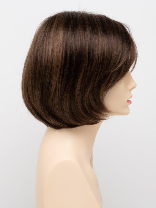 Color Medium Brown = 3 tone blend with medium brown with natural brown highlights