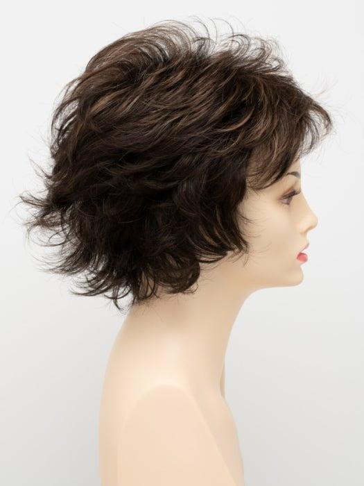 AMARETTO CREAM | Dark Brown roots with overall Medium Brown base with Honey Blonde highlights