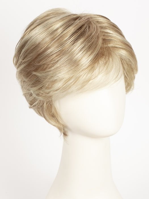 R16/88H | Honey Blonde with Lightest Blonde Highlights