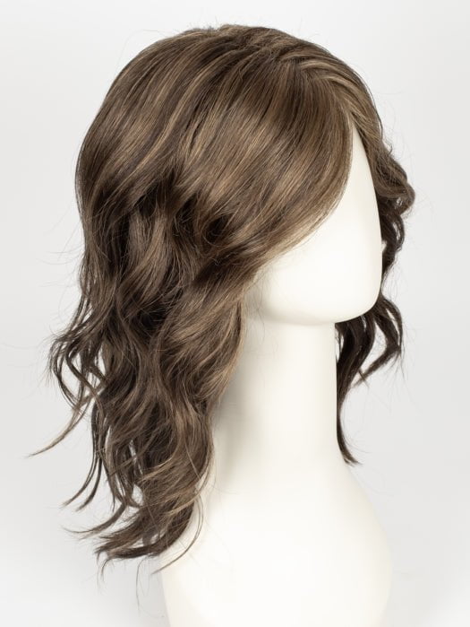 R14/8H | Golden Brown w/Dark Blonde Highlights on Top