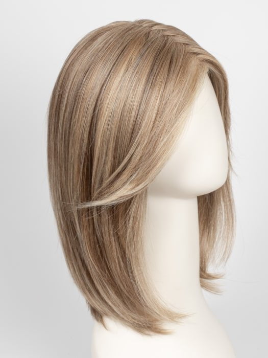 RL16/88 PALE GOLDEN HONEY | Dark Natural Blonde Evenly Blended with Pale Golden Blonde