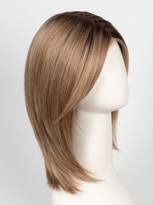 RL14/25SS Shaded Honey Ginger | Dark Blonde Evenly Blended with Medium Golden Blonde With Dark Roots