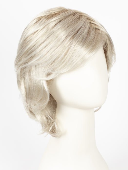 GL23-101SS SUN-KISSED BEIGE | Dark Golden Blonde base blends into multi-dimensional tones of Lightest Beige Blonde