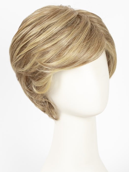 RL13/88 Golden Pecan | Neutral Medium Blonde With Pale Honey Blonde Highlights