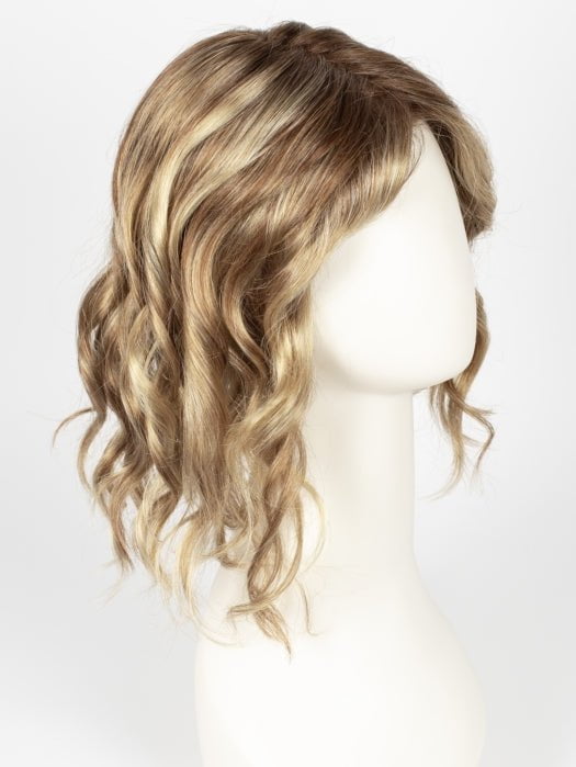 14/26S10 | Light Gold Blonde and Medium Red-Gold Blonde Blend, Shaded with Light Brown