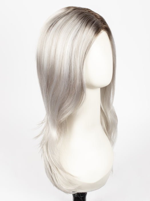 SILVERSUN/RT8 | Iced Blonde Dusted with Soft Sand and Golden Brown Roots