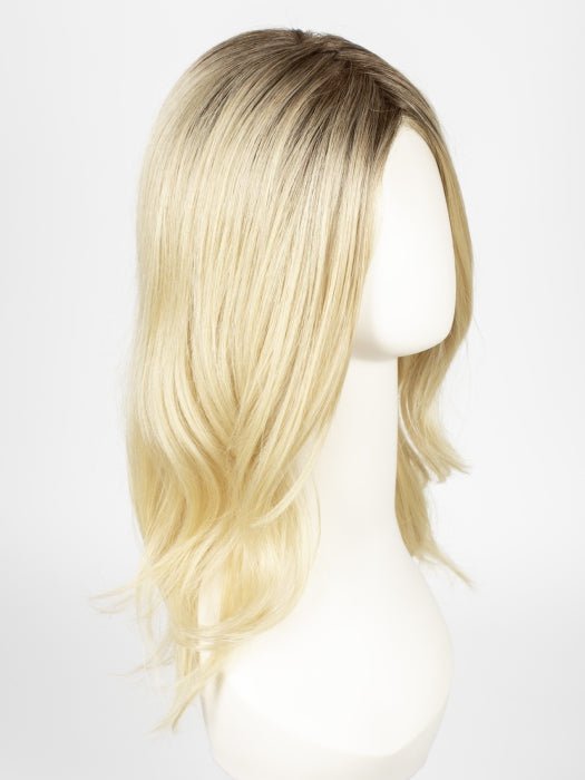 RL613SS SHADED PLATINUM | Dark Brown Roots with Warm Platinum Blonde