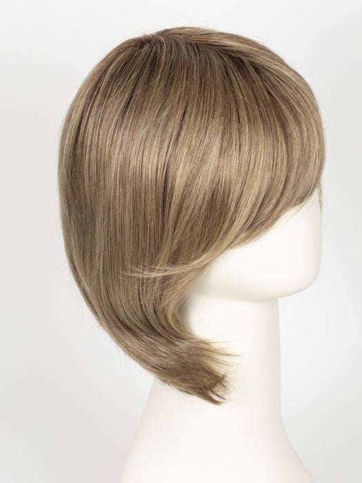 SS10/22 SHADED ICED CAPPUCCINO | Light Brown shaded with Medium Blonde