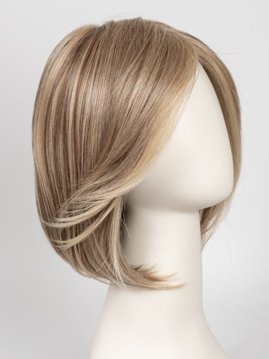 RL16/88 PALE GOLDEN HONEY | Dark Natural Blonde Evenly Blended with Pale Golden Blonde