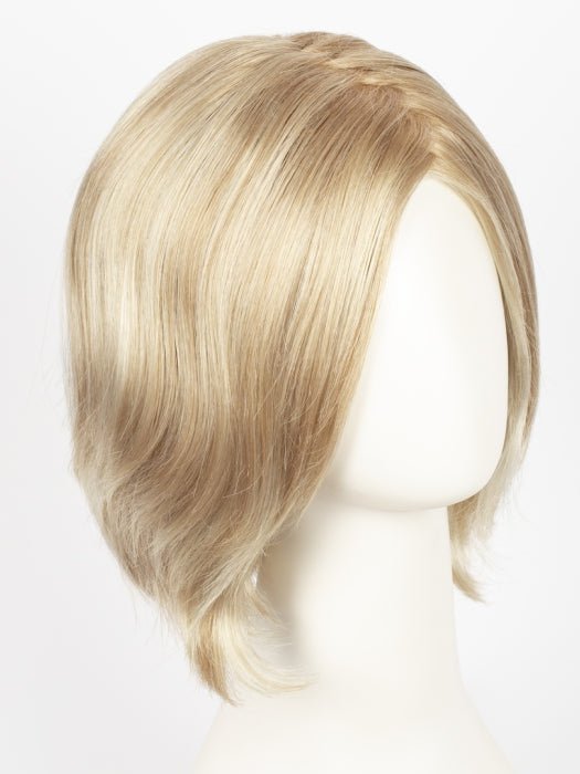 GL14-22SS SANDY BLONDE | Dark Golden Blonde base blends into multi-dimensional tones of Medium Gold Blonde and Light Beige Blonde