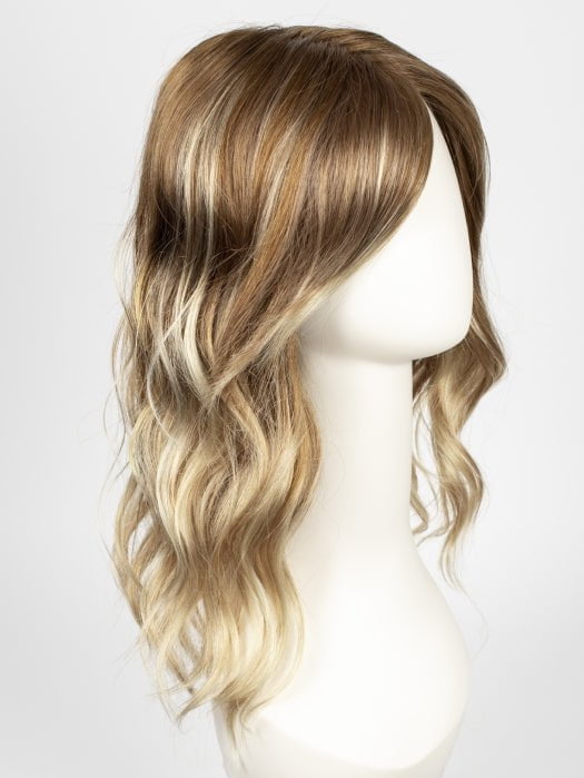 S14-26/88RO SUNSHINE | Cascading Ombre Shade | Medium Brunette Roots fade into Warm, Honey Blonde Hues at the Ends