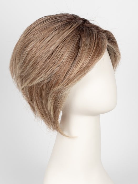 GF14-22SS WHEAT | Dark Blonde Evenly Blended with Platinum Blonde with Dark Roots