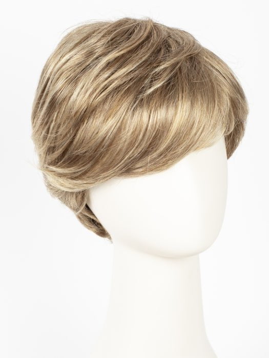 GL15-26 BUTTERED TOAST | Medium Blonde with Light Blonde Highlights