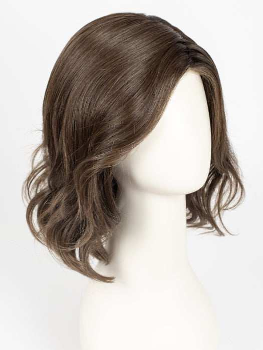 RL8/12SS SHADED ICED MOCHA | Medium Brown shaded with Dark Blonde