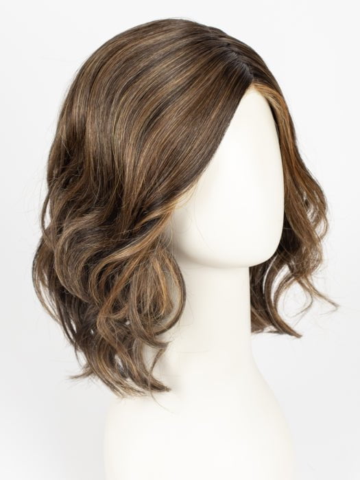 RL8/29SS SHADED HAZELNUT | Warm Medium Brown Evenly Blended with Ginger Blonde with Dark Roots