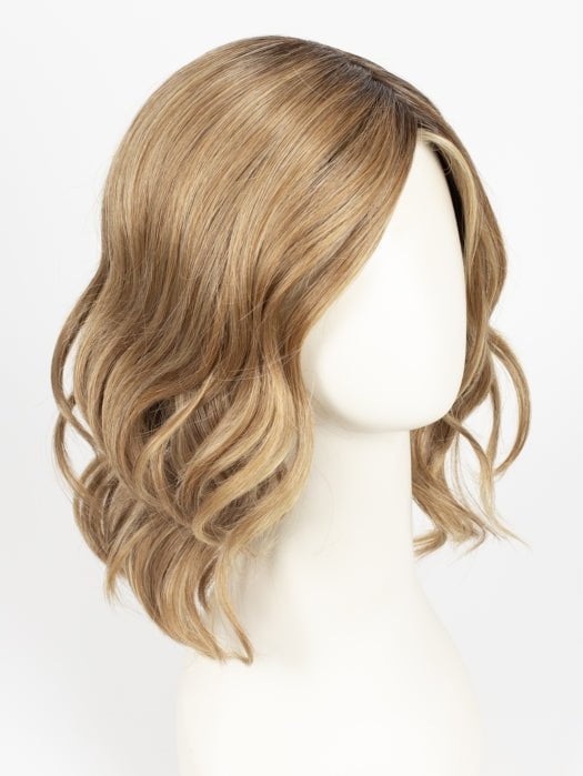 RL14/25SS SHADED HONEY GINGER | Dark Blonde Evenly Blended with Medium Golden Blonde With Dark Roots