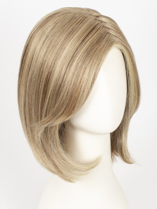 RL16/88 PALE GOLDEN HONEY | Dark Natural Blonde Evenly Blended with Pale Golden Blonde