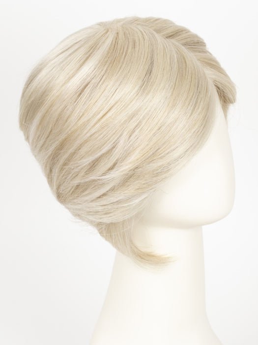 GF16-22 ICED SWEET CREAM | Pale Blonde with Slight Platinum Highlighting