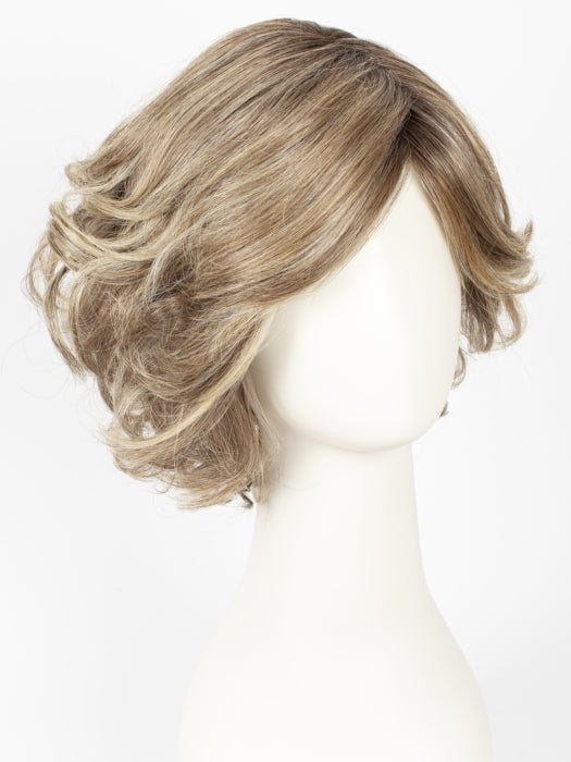 GF12-22SS SHADED CAPPUCCINO | Light Golden Brown Evenly Blended with Cool Platinum Blonde Highlights with Dark Roots