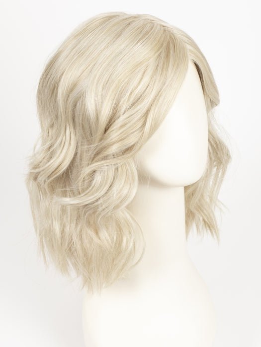 RL16/22 ICED SWEET CREAM | Pale Blonde with Slight Platinum Highlighting