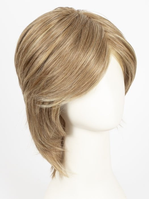 RL13/88 | Golden Pecan: Neutral Medium Blonde With Pale Honey Blonde Highlights