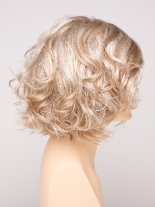 LIGHT BLONDE | 2 toned blend of Creamy Blonde with Champagne highlights