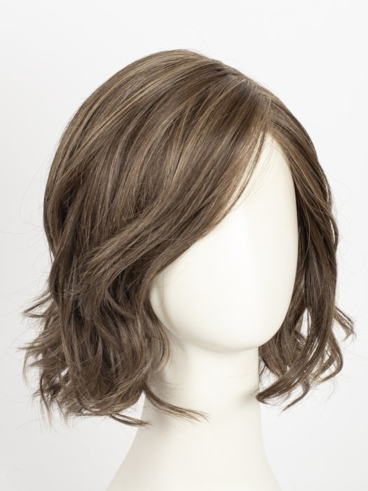 COOLEST ASH BROWN | A combination of Light Ash Brown, Cool Medium Brown and a hint of Dark Blonde