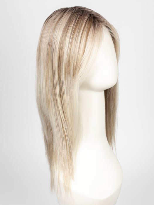 RL19/23SS SHADED BISCUIT | Light Ash Blonde Evenly Blended with Cool Platimun Blonde and Dark Roots