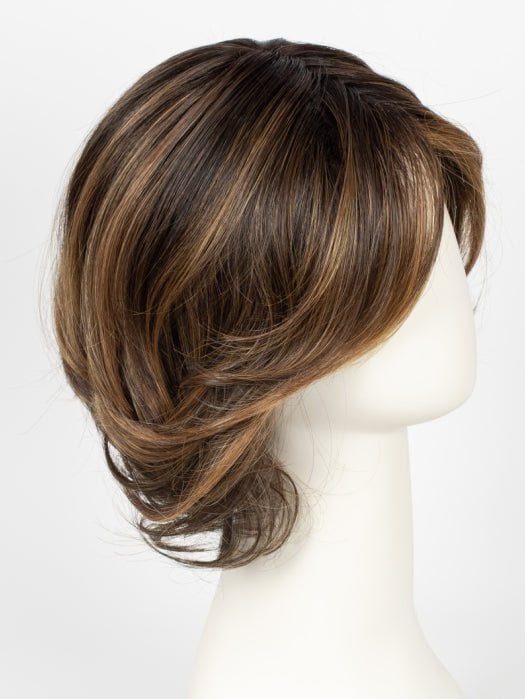 RL8/29SS SHADED HAZELNUT | Warm Medium Brown Evenly Blended with Ginger Blonde and Dark Roots