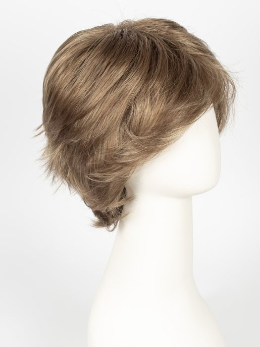 R12/26H HONEY PECAN | Light Brown with Cool Subtle Medium Blonde Highlights