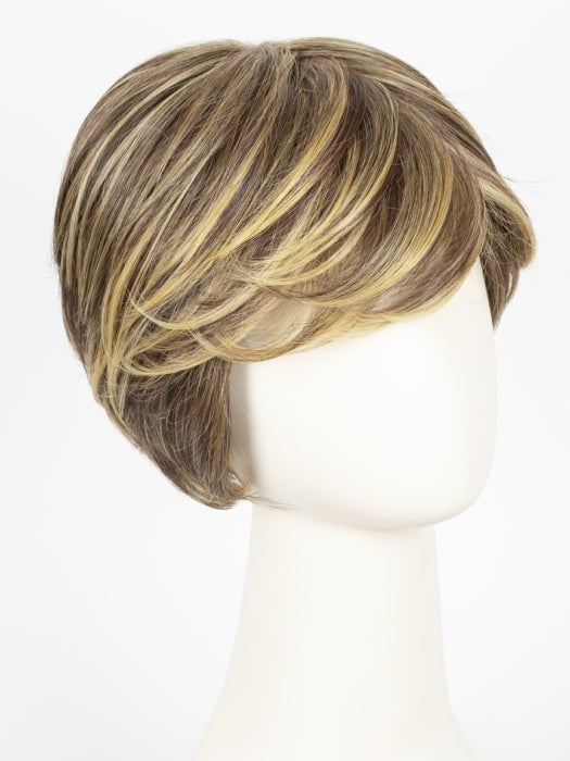 RL11/25 GOLDEN WALNUT | Medium Light Brown Evenly Blended with Medium Golden Blonde