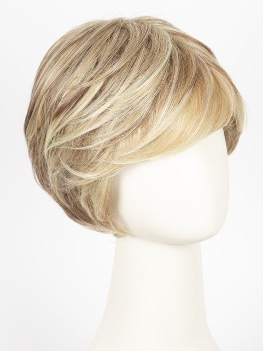 RL16/88 PALE GOLDEN HONEY | Dark Natural Blonde Evenly Blended with Pale Golden Blonde