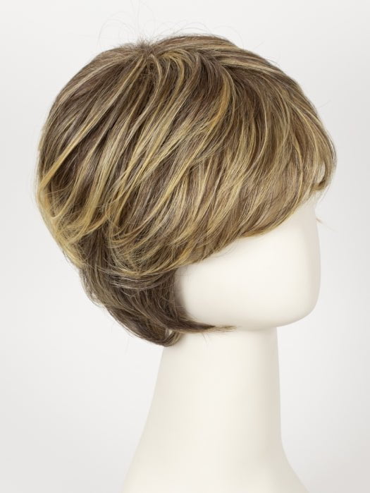 RL11/25 GOLDEN WALNUT | Medium Light Brown Evenly Blended with Medium Golden Blonde