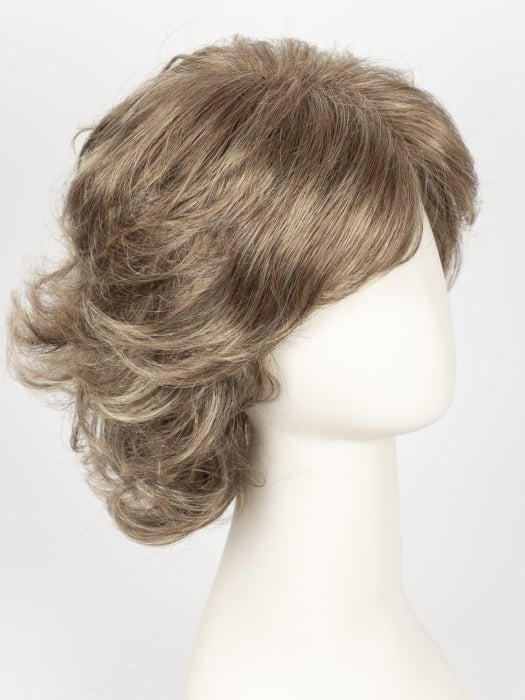 R1020 BUTTERED WALNUT | Medium Brown with Subtle Neutral Blonde Highlights