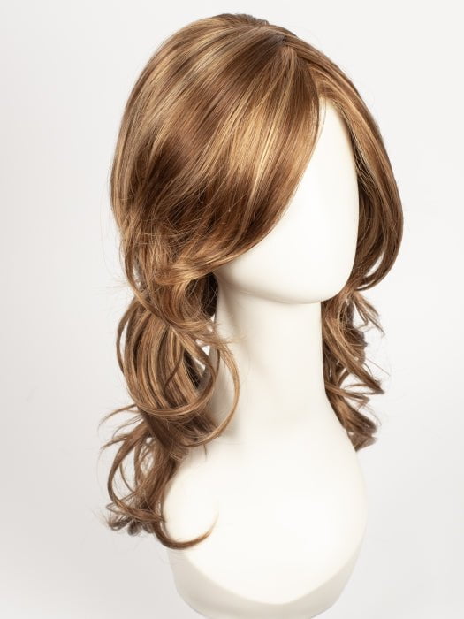 FS27 | Medium Red-Gold Brown and Light Red-Gold Blonde Blend with Light Red-Gold Blonde Bold Highlights