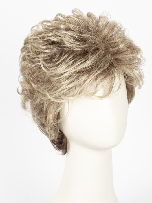 10/22TT | Light Brown and Light Natural Blonde Blend with Light Brown Nape