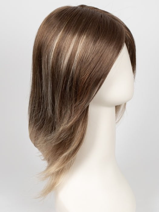 S14-26/88RO SUNSHINE | Cascading Ombre Shade | Medium Brunette Roots fade into Warm, Honey Blonde Hues at the Ends