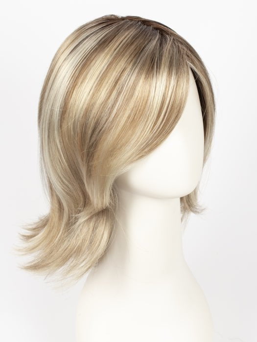 12FS8 | Light Gold Brown, Light Natural Gold Blonde and Pale Natural Gold-Blonde Blend, Shaded with Medium Brown