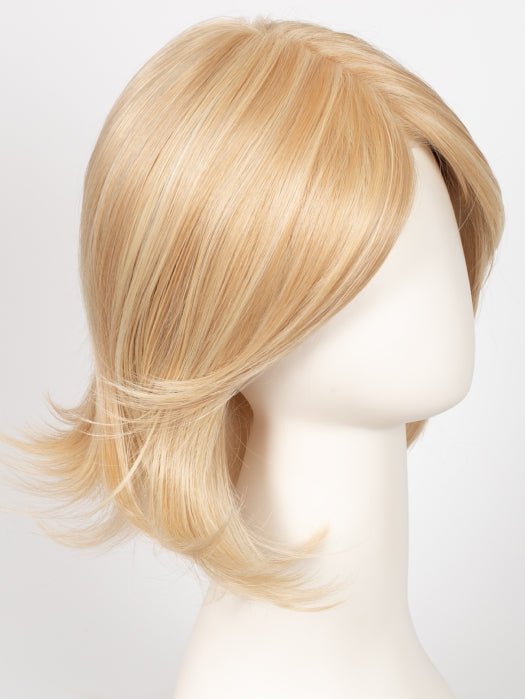 FS613/24B | Honey Syrup : Honey Blonde w/ Warm Platinum Blonde Highlights 