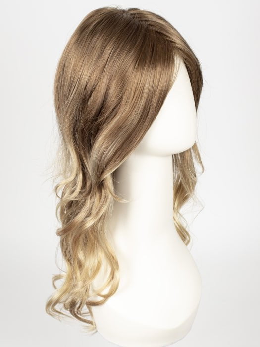 S14-26/88RO SUNSHINE | Cascading Ombre Shade | Medium Brunette Roots fade into Warm, Honey Blonde Hues at the Ends