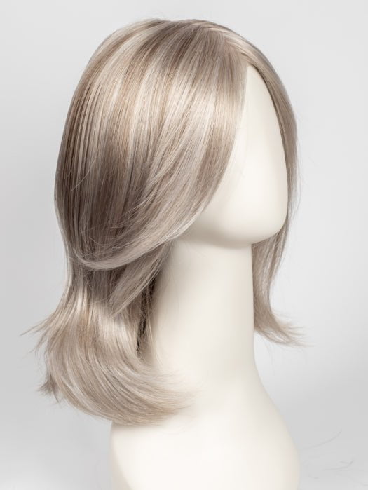 101F48T | Soft White Front, Light Brown with 75% Grey Blend with Soft White Tips