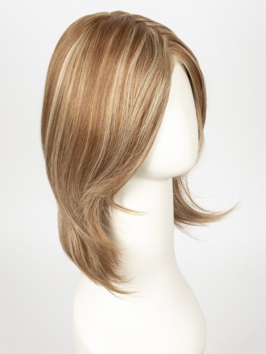 FS26/31 | Medium Red-Gold Blonde and Light Natural Gold Blonde Blend with Light Natural Gold Blonde Bold Highlights