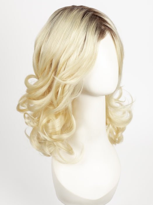 613/102S8 | Pale Natural Gold Blonde and Pale Platinum Blonde Blend, Shaded with Medium Brown