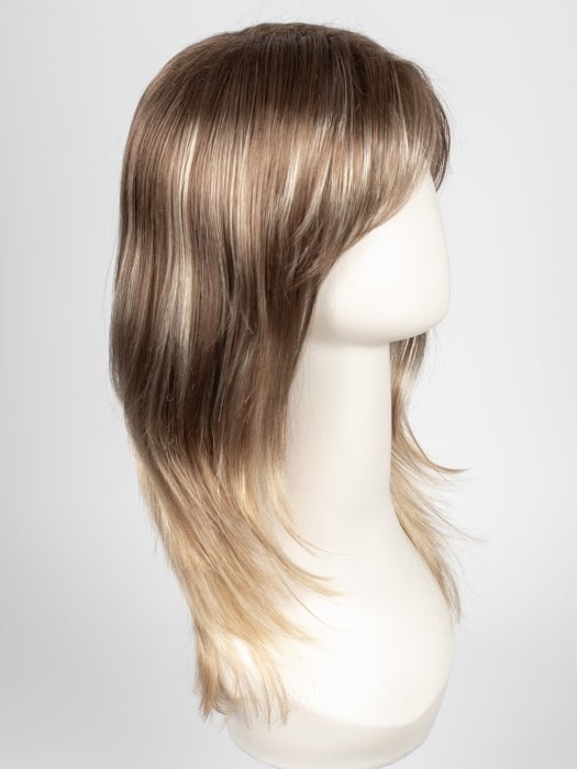 S14-26/88RO SUNSHINE | Cascading Ombre Shade | Medium Brunette Roots fade into Warm, Honey Blonde Hues at the Ends