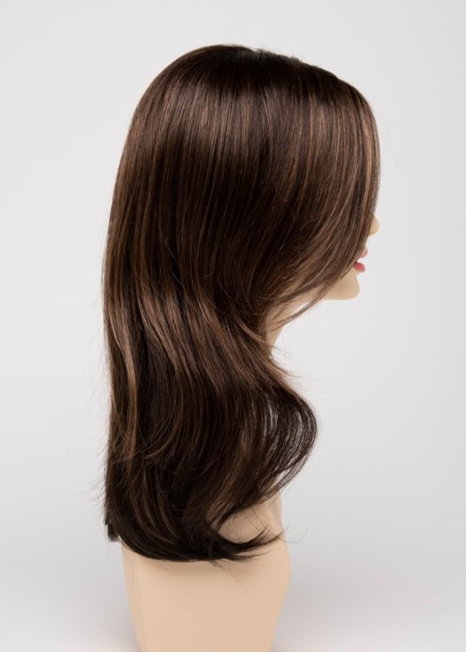 AMARETTO CREAM | Dark Brown roots with overall Medium Brown base with Honey Blonde highlights