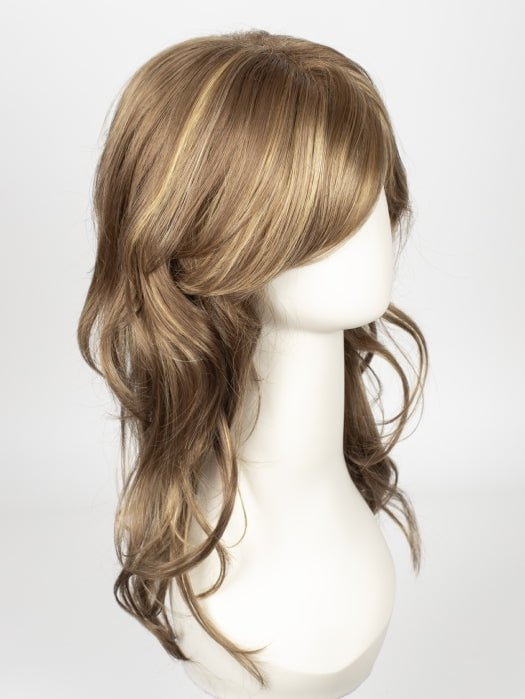 MOCHACCINO | Light Brown base with Strawberry Blonde highlights							