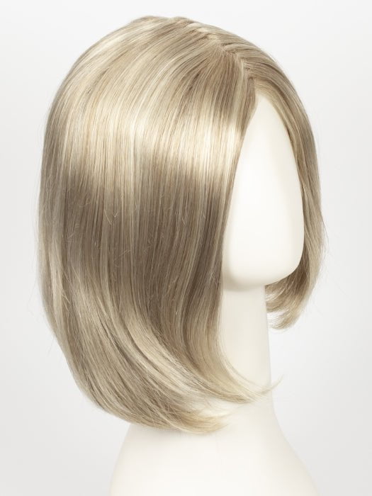 R25LF123 | Dark Gold Blonde Lightening to Platinum Mix in Front